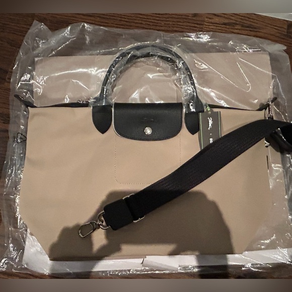 Long Champ Le Pilage Energy L Handbag - Picture 1 of 3